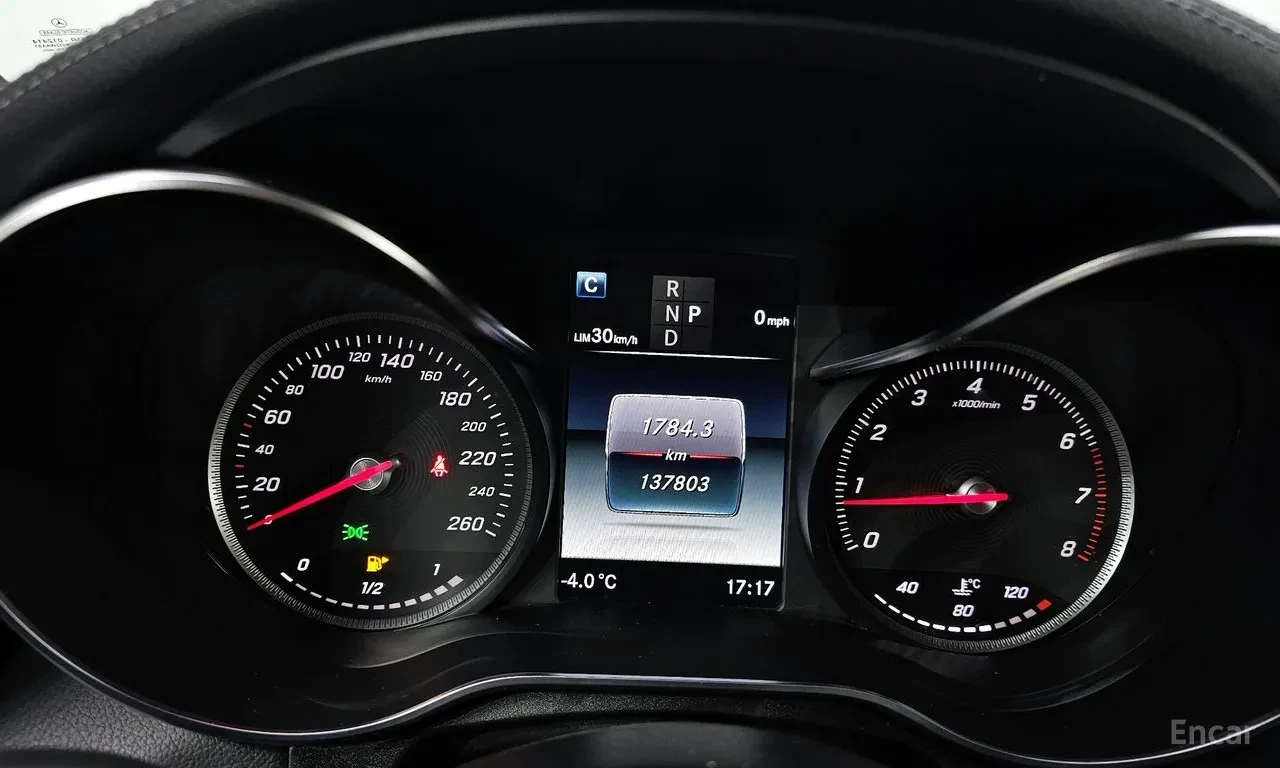 Mercedes-Benz GLC 300 AMG PAKET* ПАНОРАМА, снимка 14 - Автомобили и джипове - 55740396