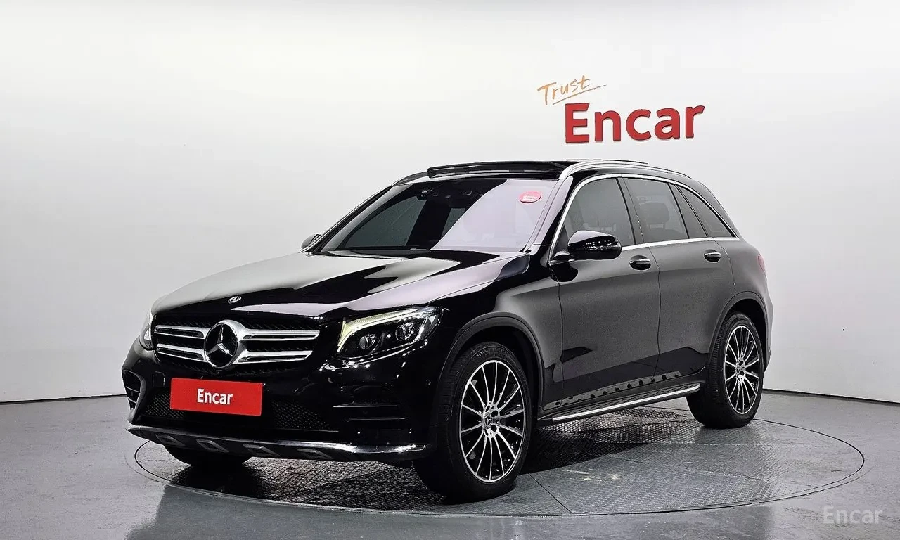 Mercedes-Benz GLC 300 AMG PAKET* ПАНОРАМА
