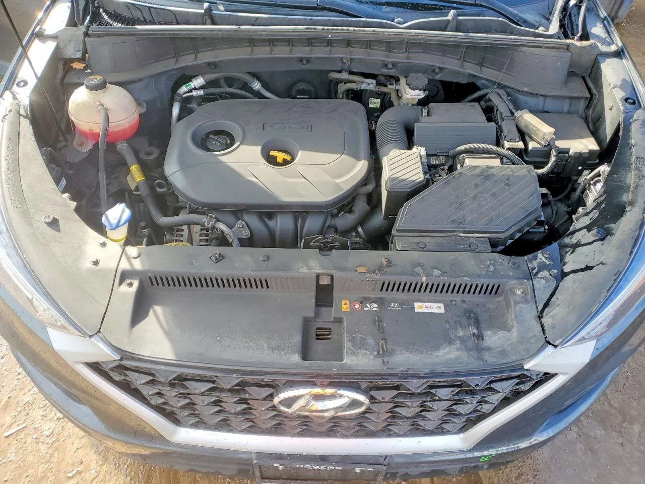 Hyundai Tucson 2.0l Se, снимка 11 - Автомобили и джипове - 55905898