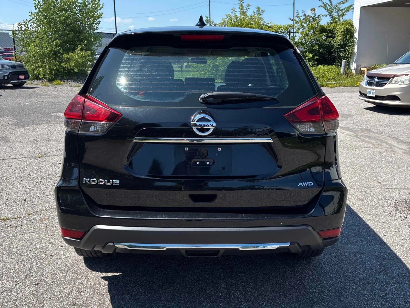 Nissan Rogue * AWD * CARFAX * БЕЗ ПЪРВОНАЧАЛНА ВНОСКА, снимка 4 - Автомобили и джипове - 56068765