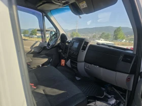Mercedes-Benz Sprinter 319 На части!, снимка 5