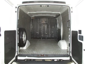 Iveco Daily Van 2.3/ДИЗЕЛ/96кс./145хил.км./КАТО НОВ, снимка 15