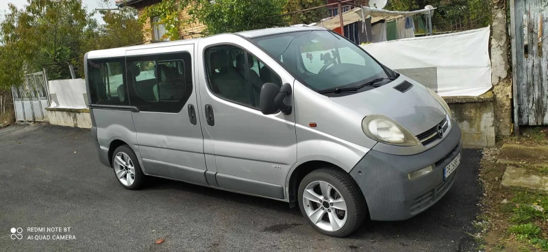 Opel Vivaro, снимка 3 - Бусове и автобуси - 48214812