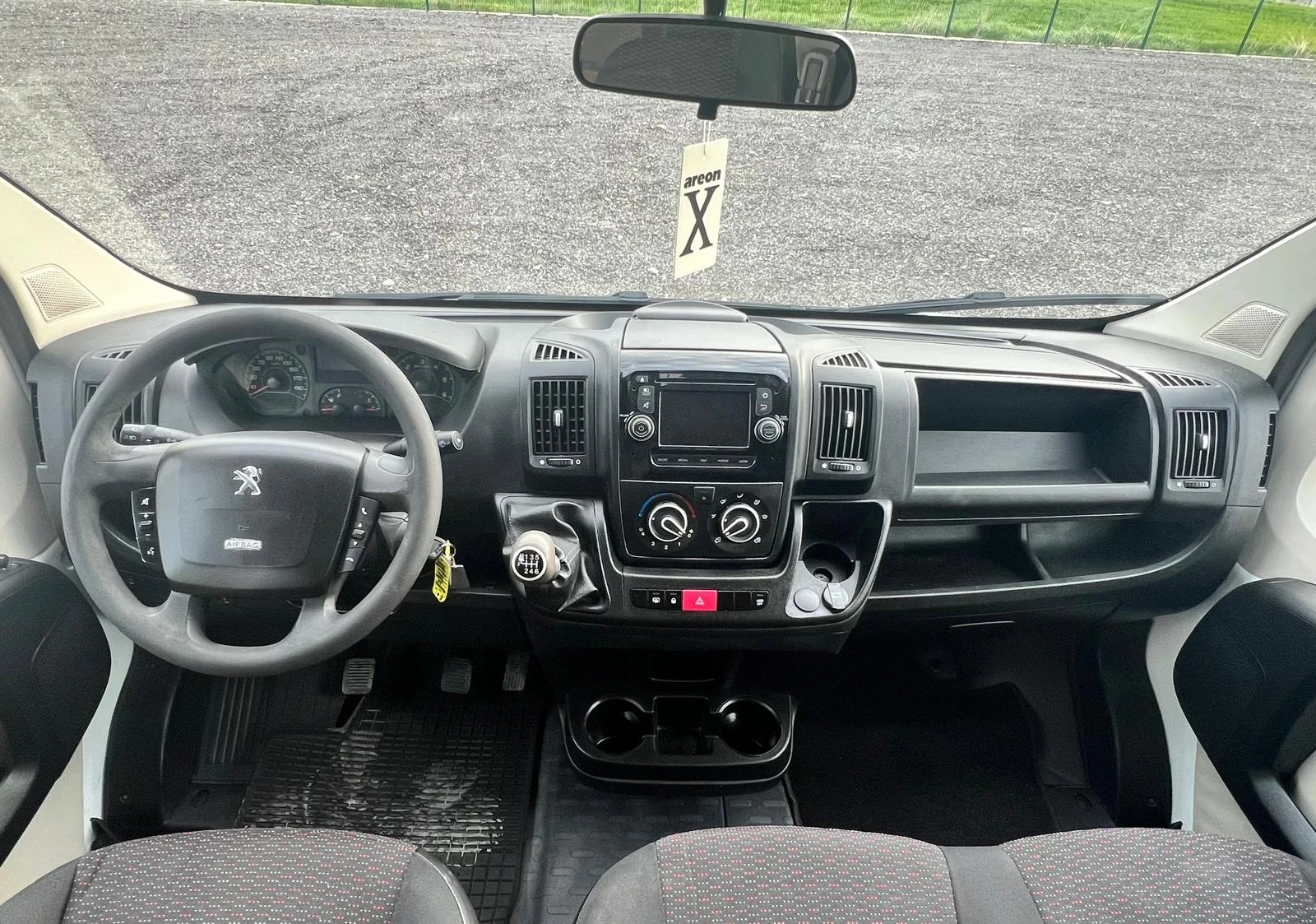 Peugeot Boxer 2.0HDI БОРДОВИ ДВОЙНА КАБИНА EURO 6, снимка 8 - Бусове и автобуси - 54208880