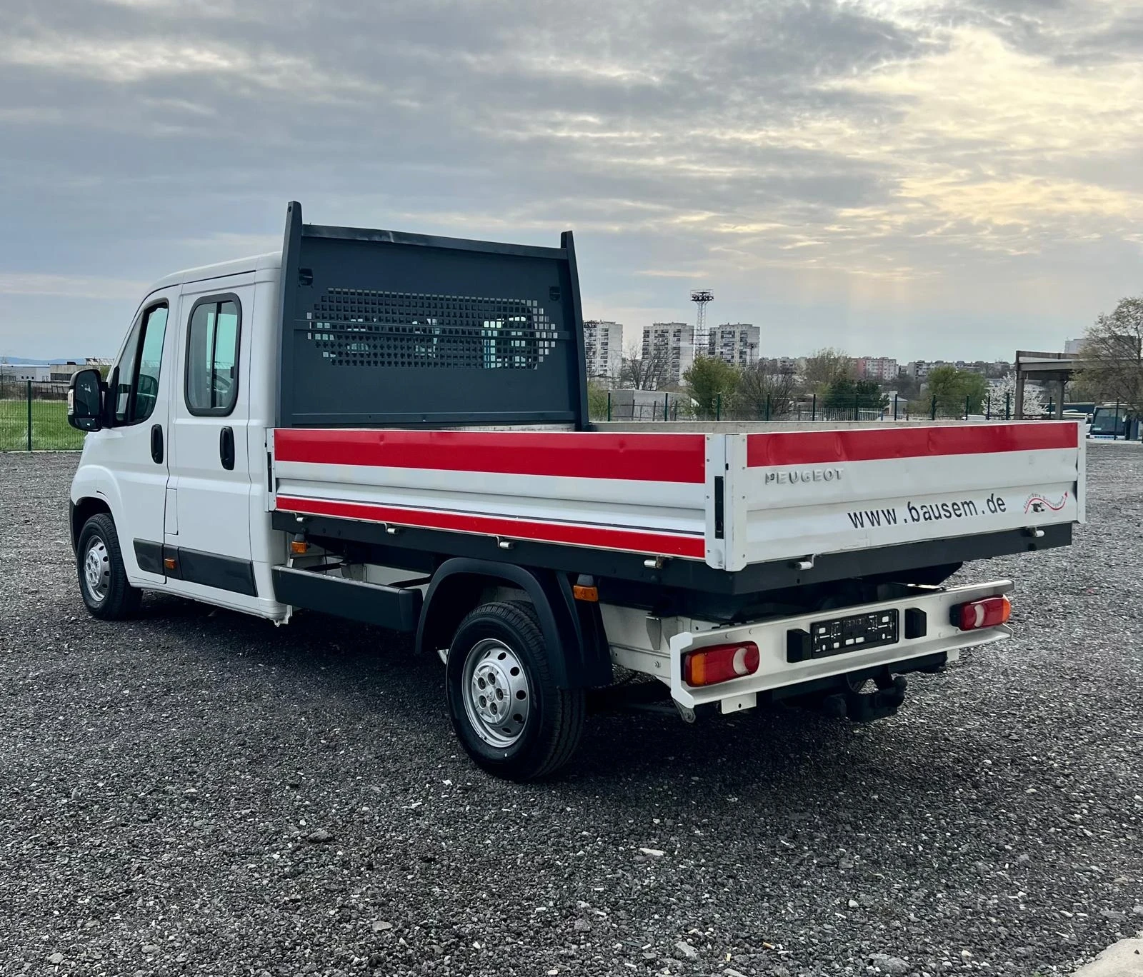Peugeot Boxer 2.0HDI БОРДОВИ ДВОЙНА КАБИНА EURO 6, снимка 4 - Бусове и автобуси - 54208880