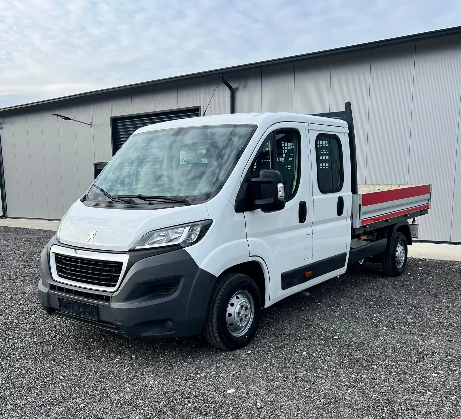 Peugeot Boxer 2.0HDI БОРДОВИ ДВОЙНА КАБИНА EURO 6