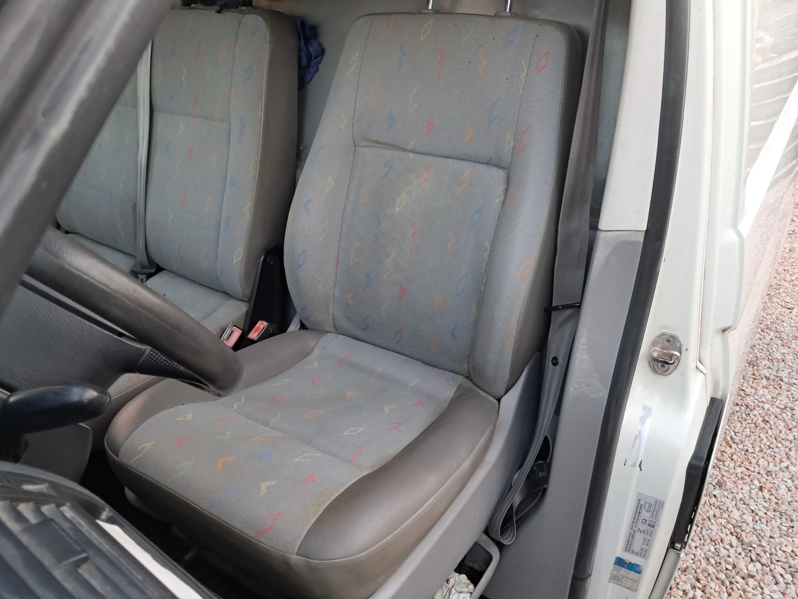 VW T5 1.9 TDI-216000 km, снимка 6 - Бусове и автобуси - 56231227