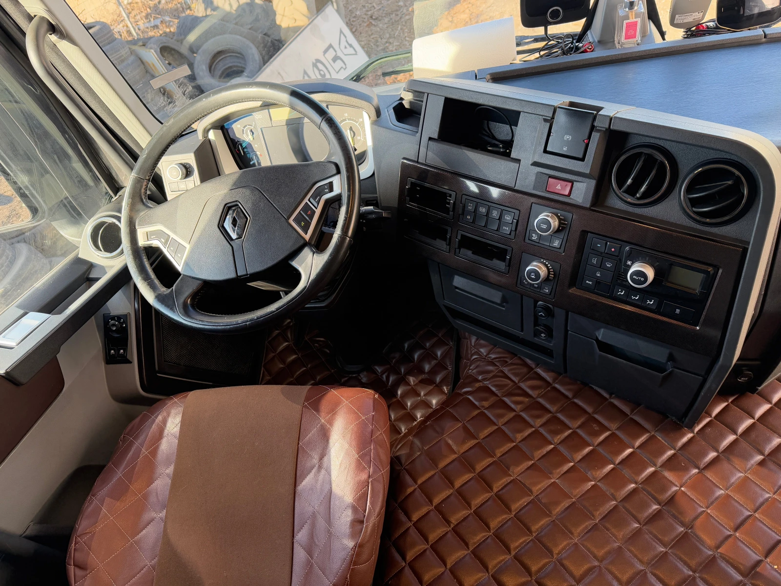 Renault T 480 - изображение 5