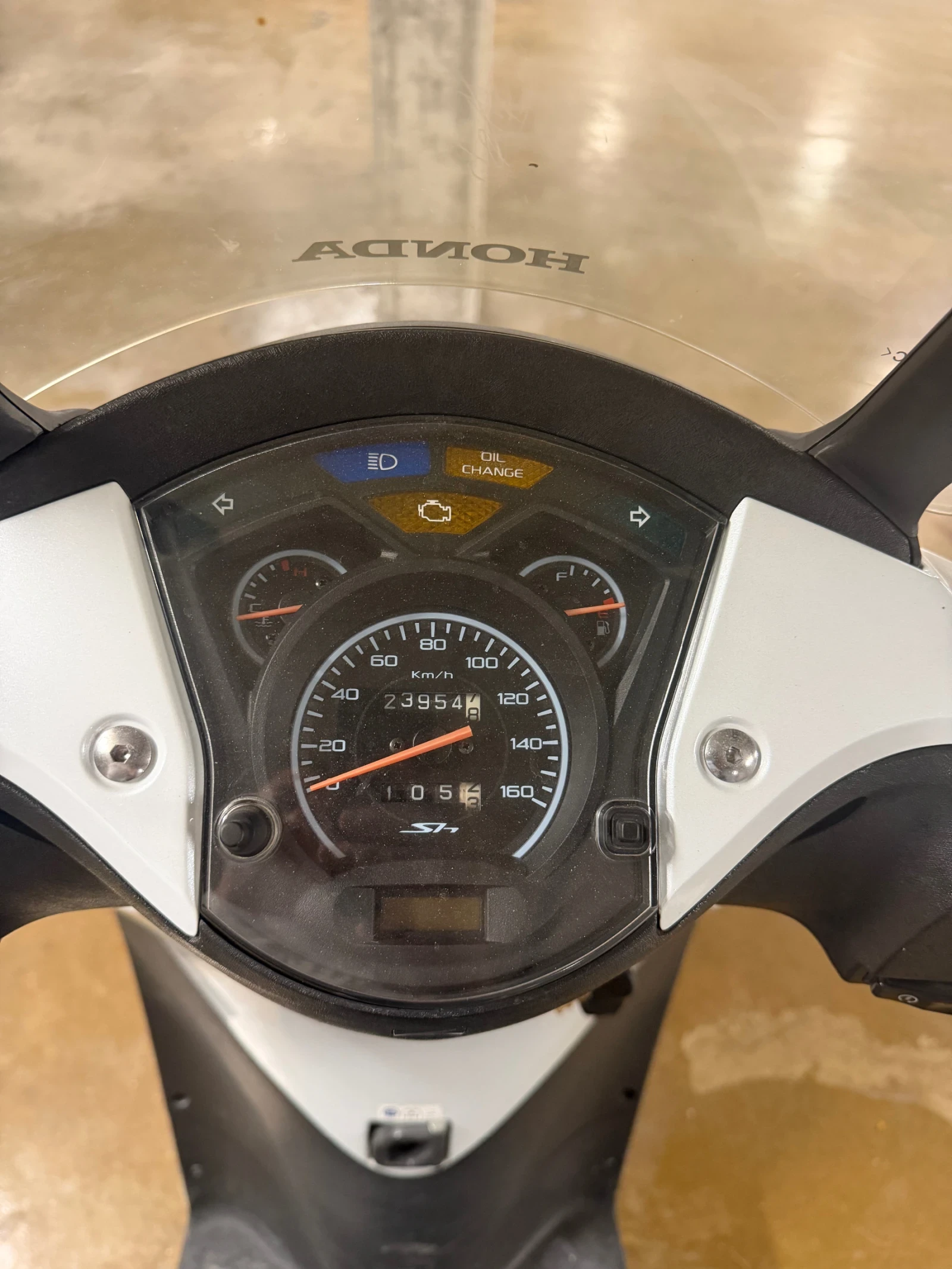 Honda Sh Sh 125i, снимка 8 - Мотоциклети и мототехника - 54973367