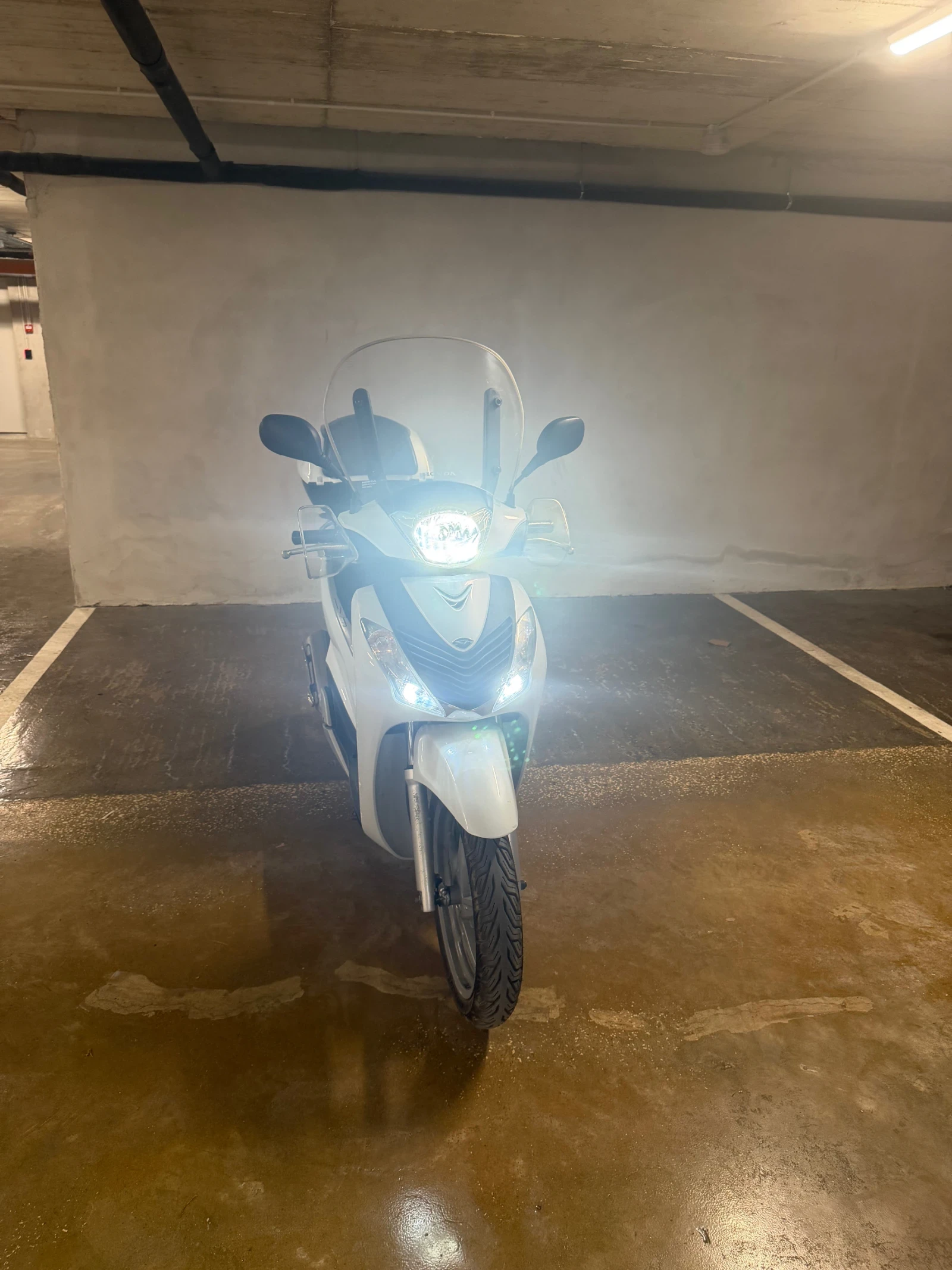 Honda Sh Sh 125i, снимка 7 - Мотоциклети и мототехника - 54973367