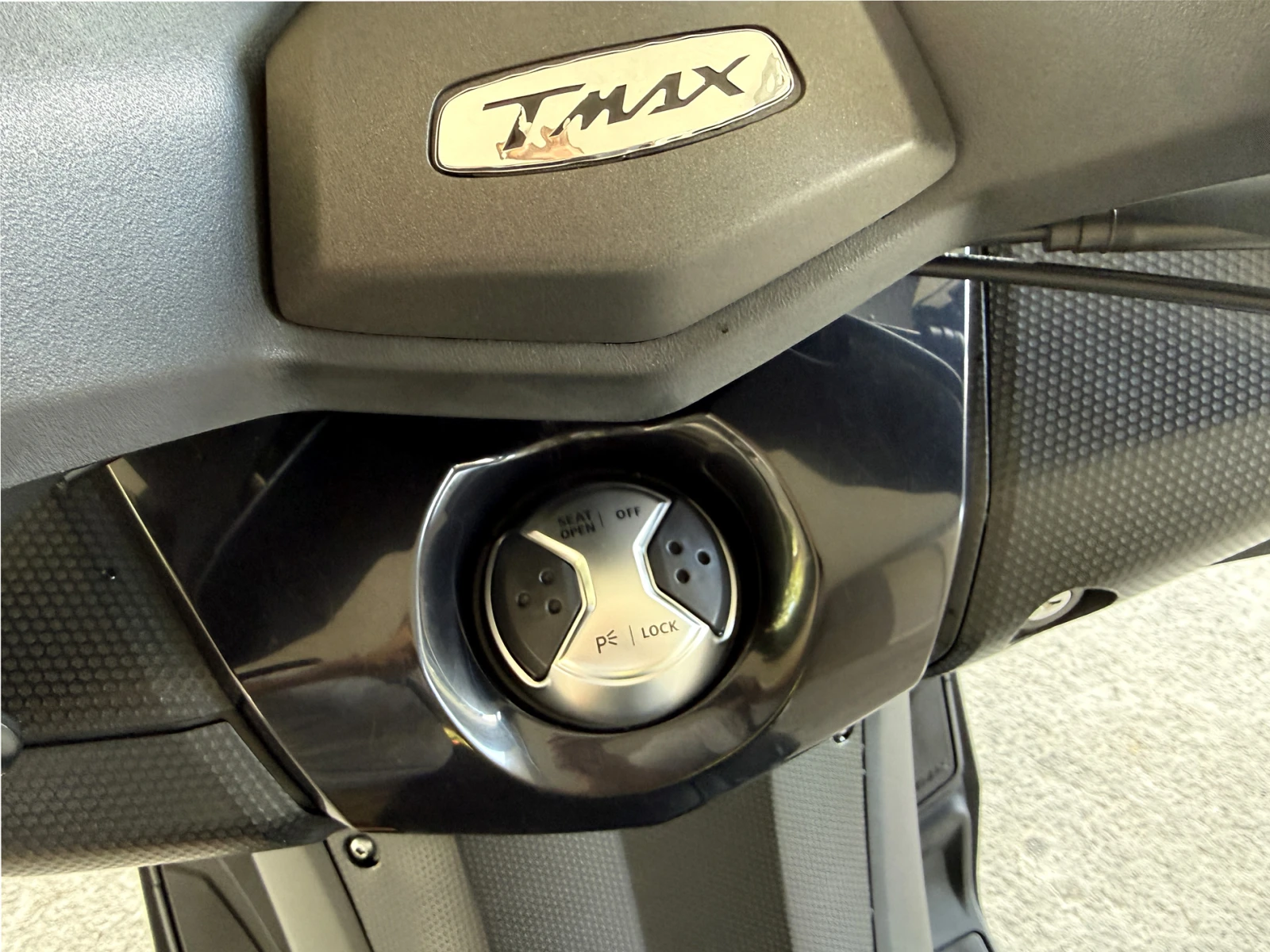 Yamaha T-max 530i ABS, снимка 8 - Мотоциклети и мототехника - 56182932