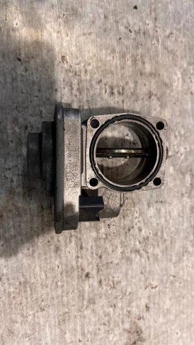 Дроселова Клапа за Opel Astra - B101890578 / 8981052101