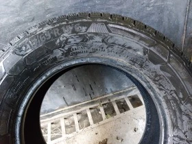 Гуми Зимни 215/65R15, снимка 8