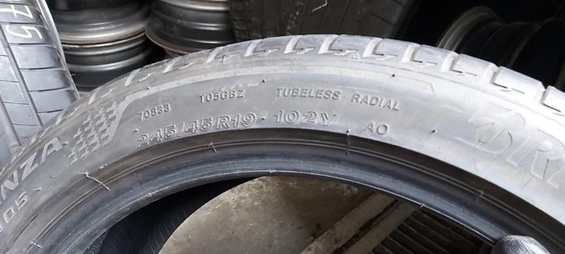 Гуми Летни 245/45R19, снимка 8 - Гуми и джанти - 32283501