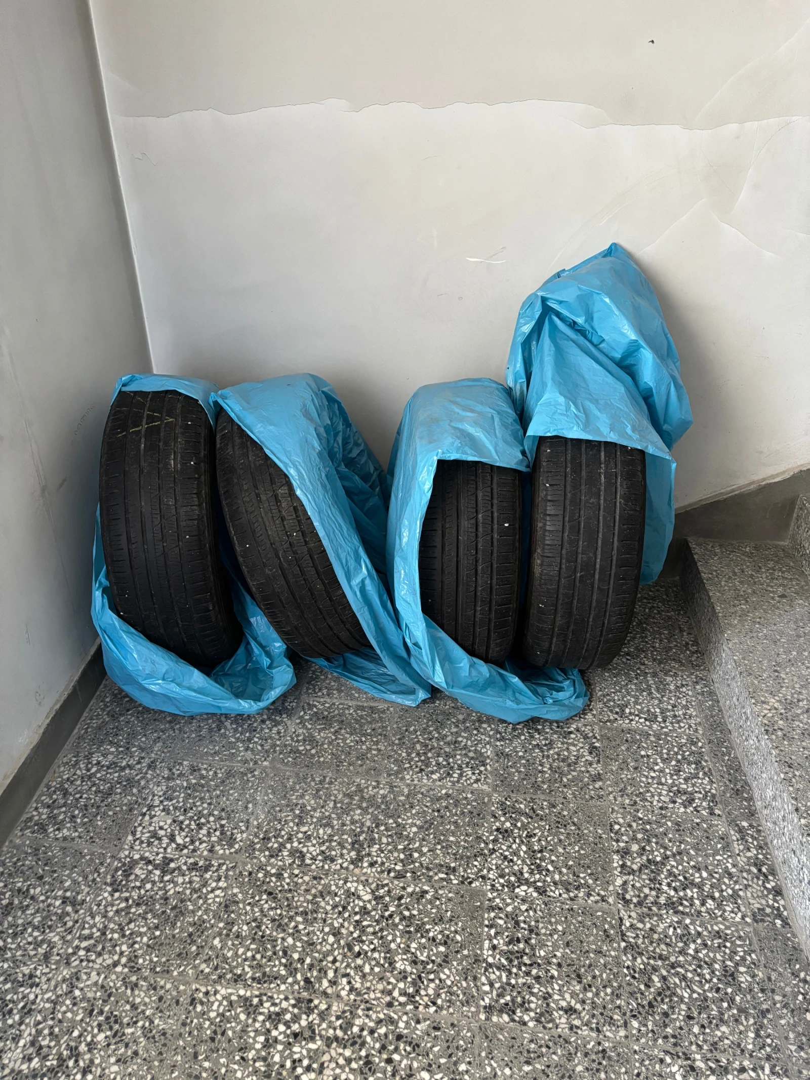  235/60R18 | Mobile.bg   8