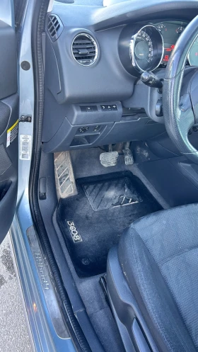 Peugeot 3008 HTYBRID 4, снимка 11