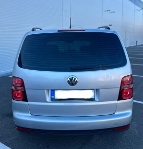 VW Touran 1.9tdi 6ск. Facelift, снимка 13