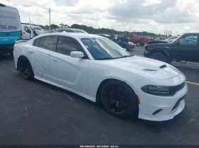 Dodge Charger 6.2L V-8 SUPERCHARGER, 707HP Rear Wheel Drive