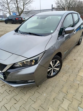 Nissan Leaf , снимка 4 - Автомобили и джипове - 53659581