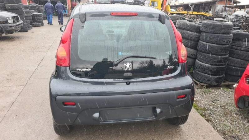 Peugeot 107 1.0i, снимка 5 - Автомобили и джипове - 38865334