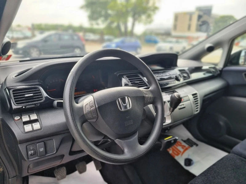 Honda Fr-v 2.0i , снимка 8 - Автомобили и джипове - 47047855