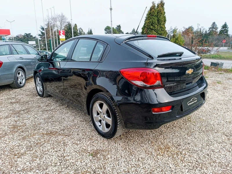 Chevrolet Cruze 1.6 Разпродажба!, снимка 2 - Автомобили и джипове - 44571725