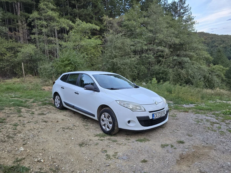 Renault Megane От БГ, снимка 2 - Автомобили и джипове - 47357562