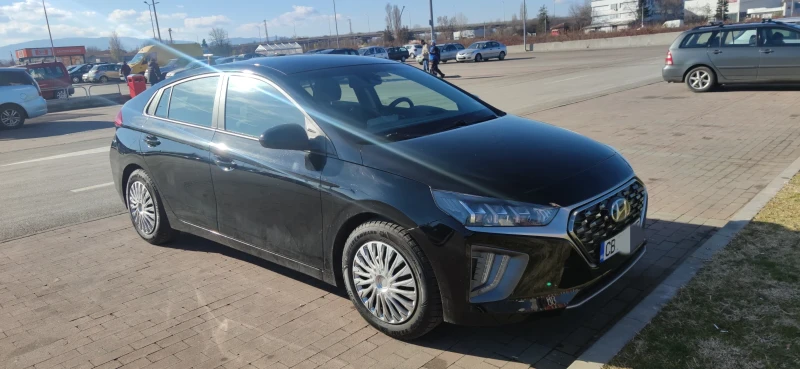 Hyundai Ioniq, снимка 3 - Автомобили и джипове - 48126676