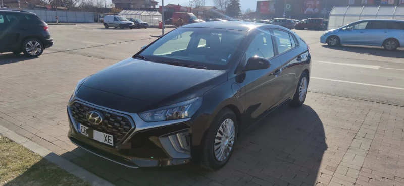 Hyundai Ioniq, снимка 2 - Автомобили и джипове - 48126676