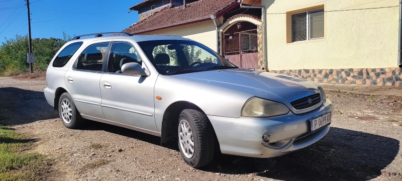 Kia Clarus Комби, снимка 3 - Автомобили и джипове - 48283125