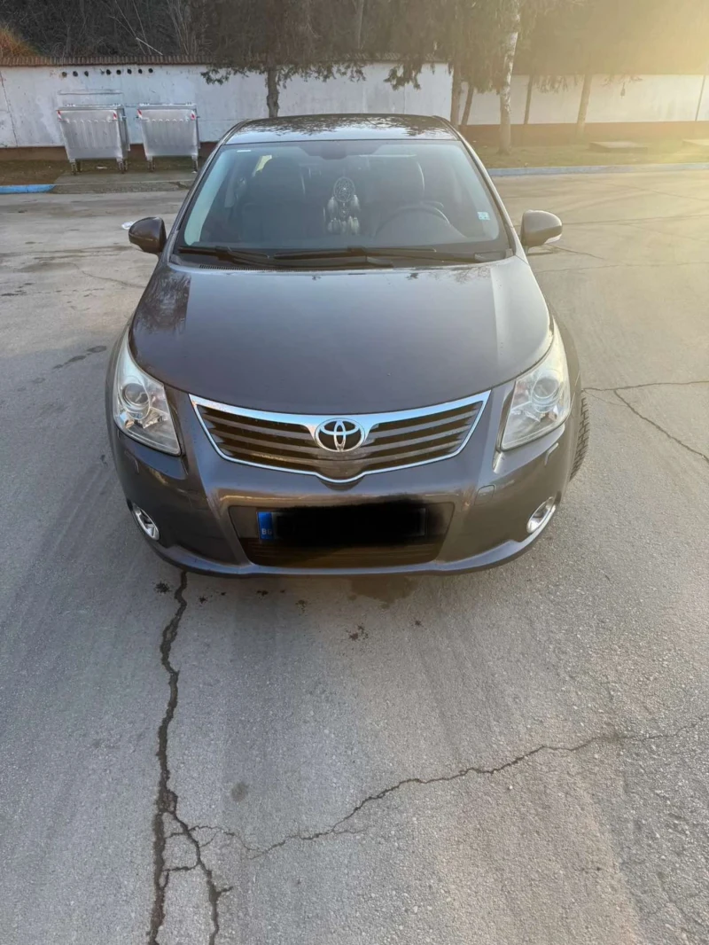 Toyota Avensis, снимка 1 - Автомобили и джипове - 48730614