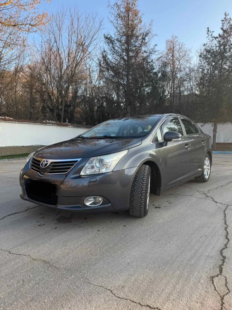 Toyota Avensis, снимка 11 - Автомобили и джипове - 48730614