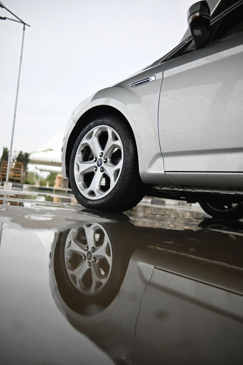 Ford Mondeo Titanium Автомат Кожа, снимка 10 - Автомобили и джипове - 52544414