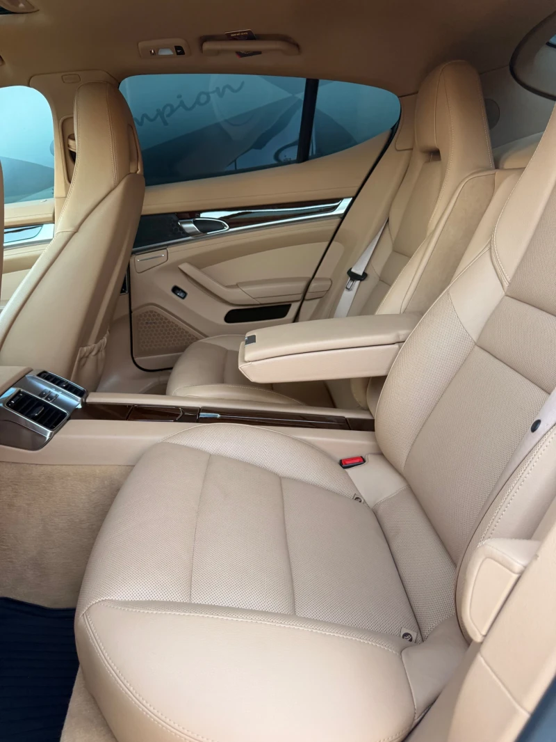 Porsche Panamera Бартер Лизинг, снимка 10 - Автомобили и джипове - 52160645