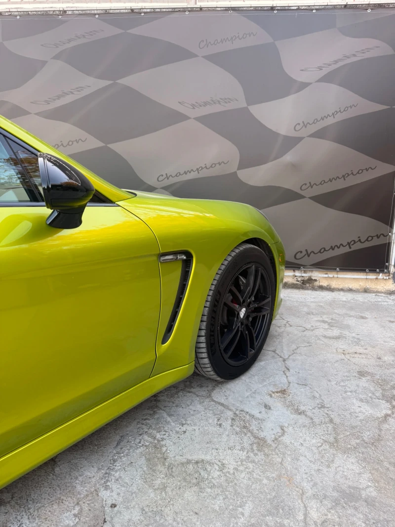 Porsche Panamera Бартер Лизинг, снимка 16 - Автомобили и джипове - 52160645