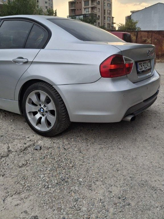 BMW 320 2.0 D - изображение 5