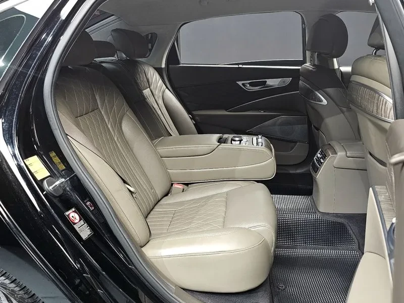 Kia K9 3.8 Gdi Awd Masters, снимка 11 - Автомобили и джипове - 54833782