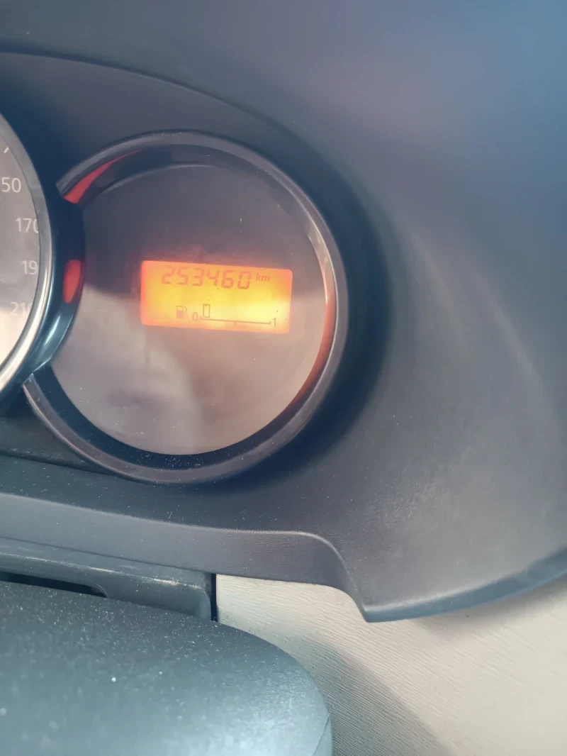 Dacia Dokker, снимка 4 - Автомобили и джипове - 55729777