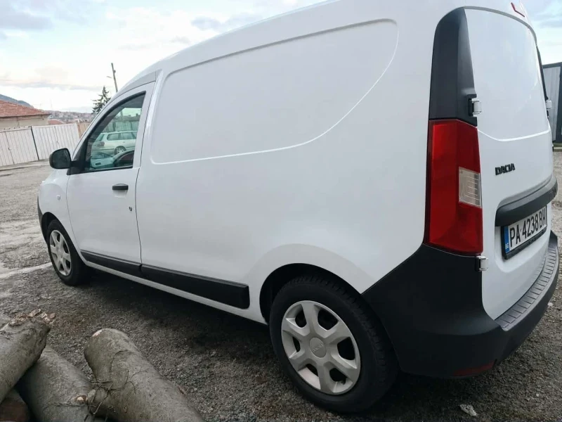 Dacia Dokker, снимка 7 - Автомобили и джипове - 55729777