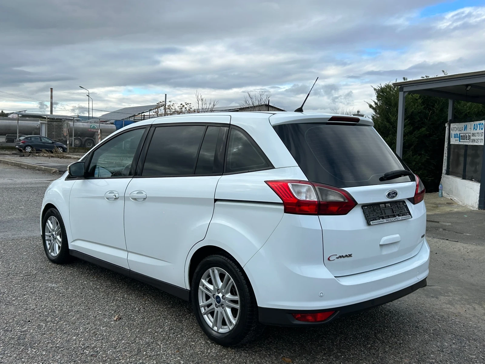 Ford C-max Grand 1.6TDCI 116PS  - изображение 8