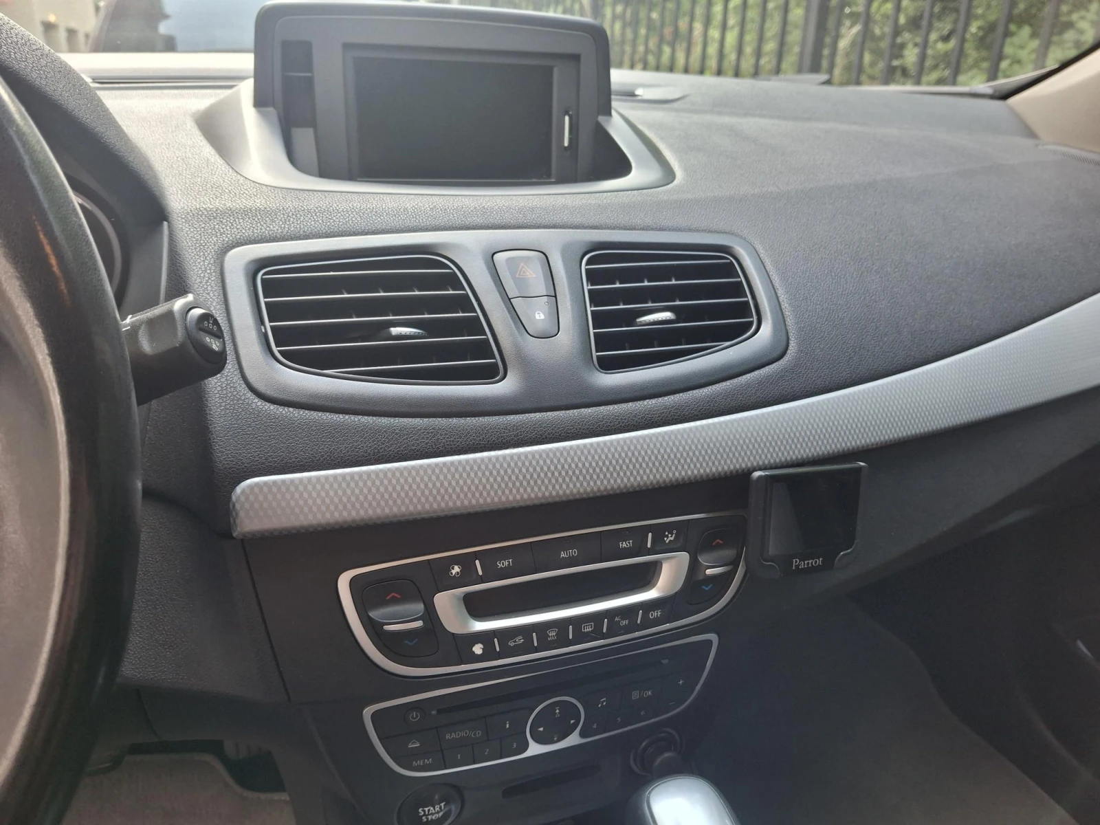 Renault Megane  - изображение 8