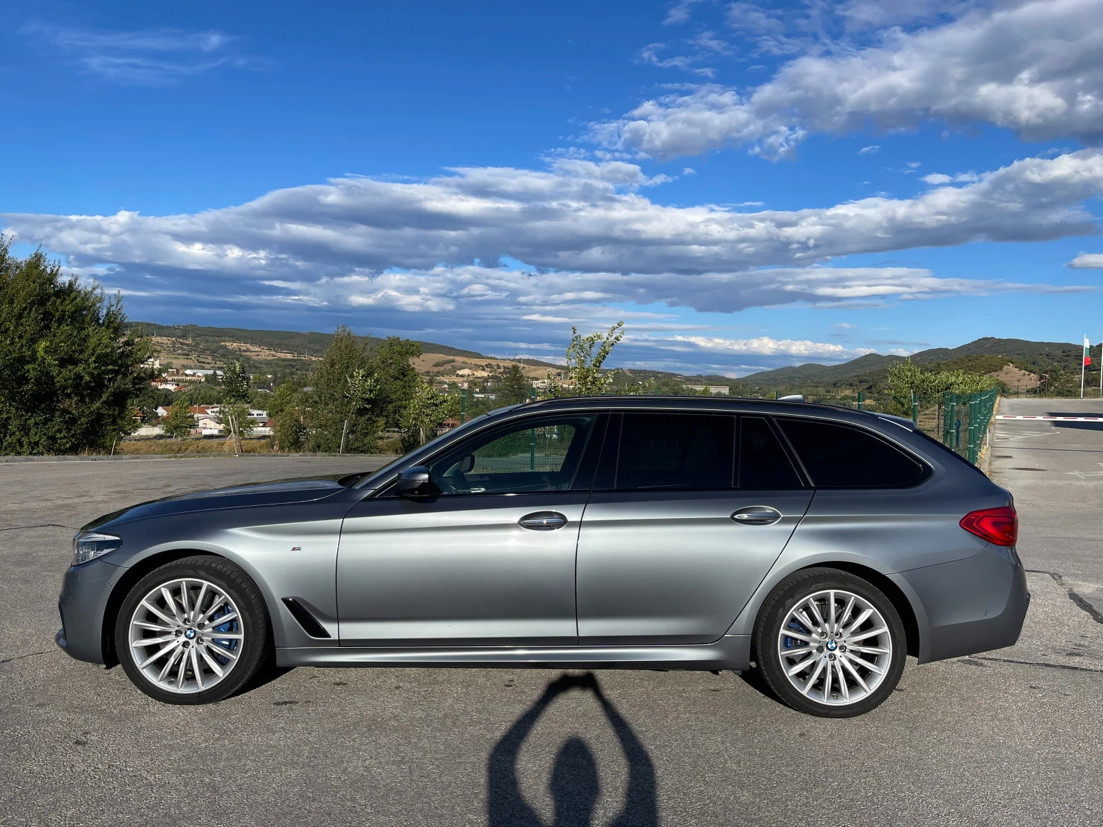 BMW 540 xDrive, снимка 2 - Автомобили и джипове - 53799532