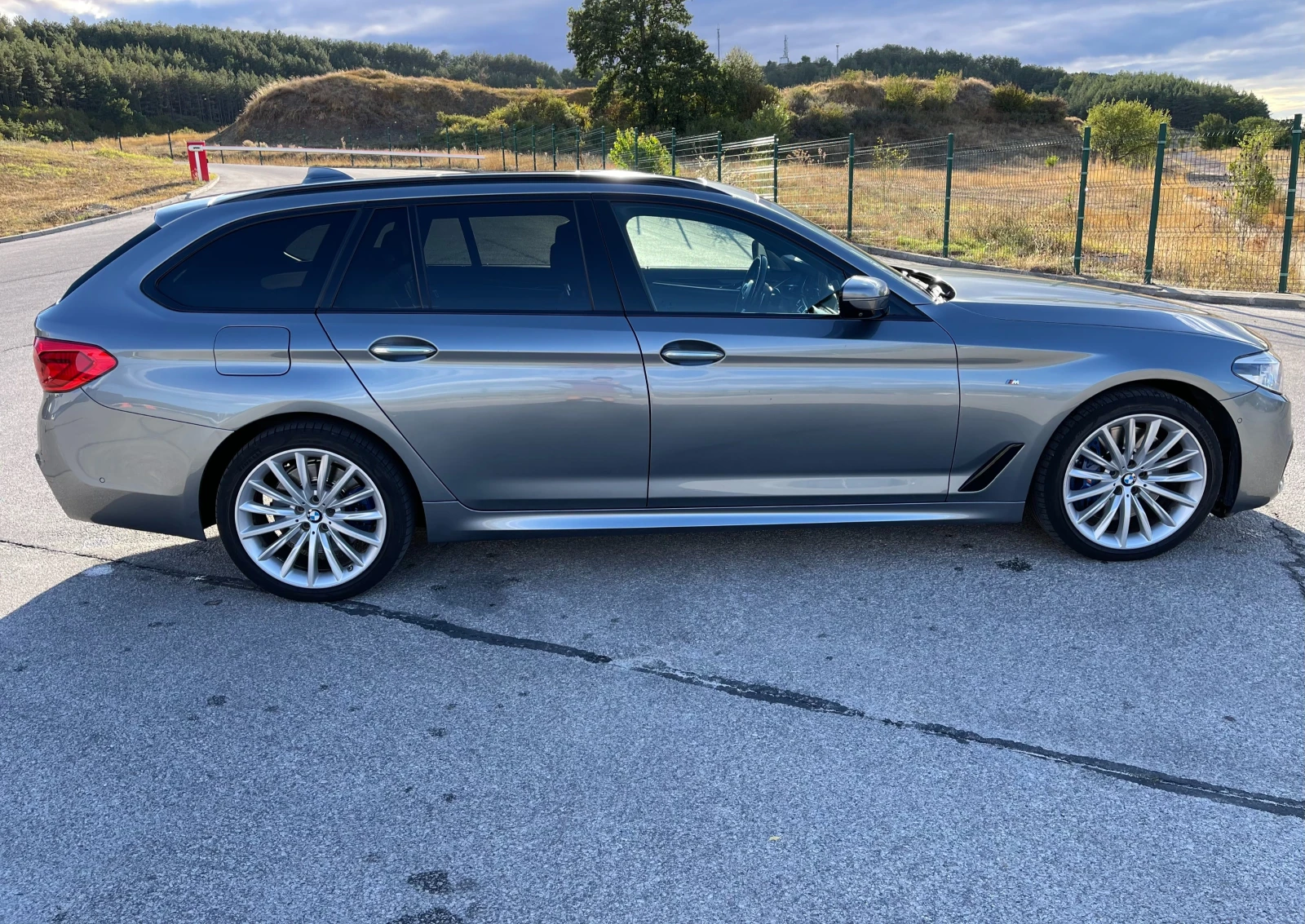 BMW 540 xDrive, снимка 6 - Автомобили и джипове - 53799532