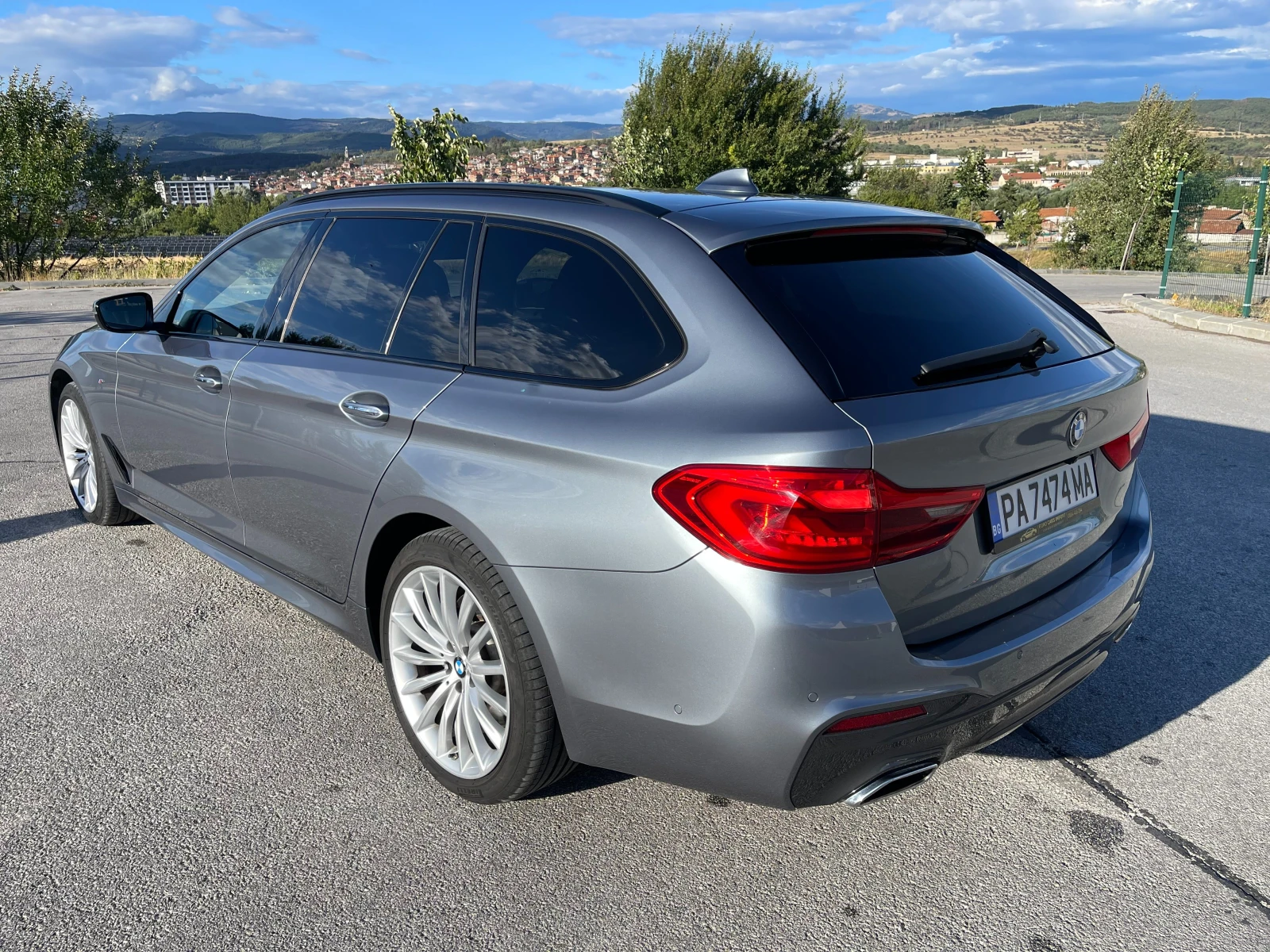 BMW 540 xDrive, снимка 3 - Автомобили и джипове - 53799532