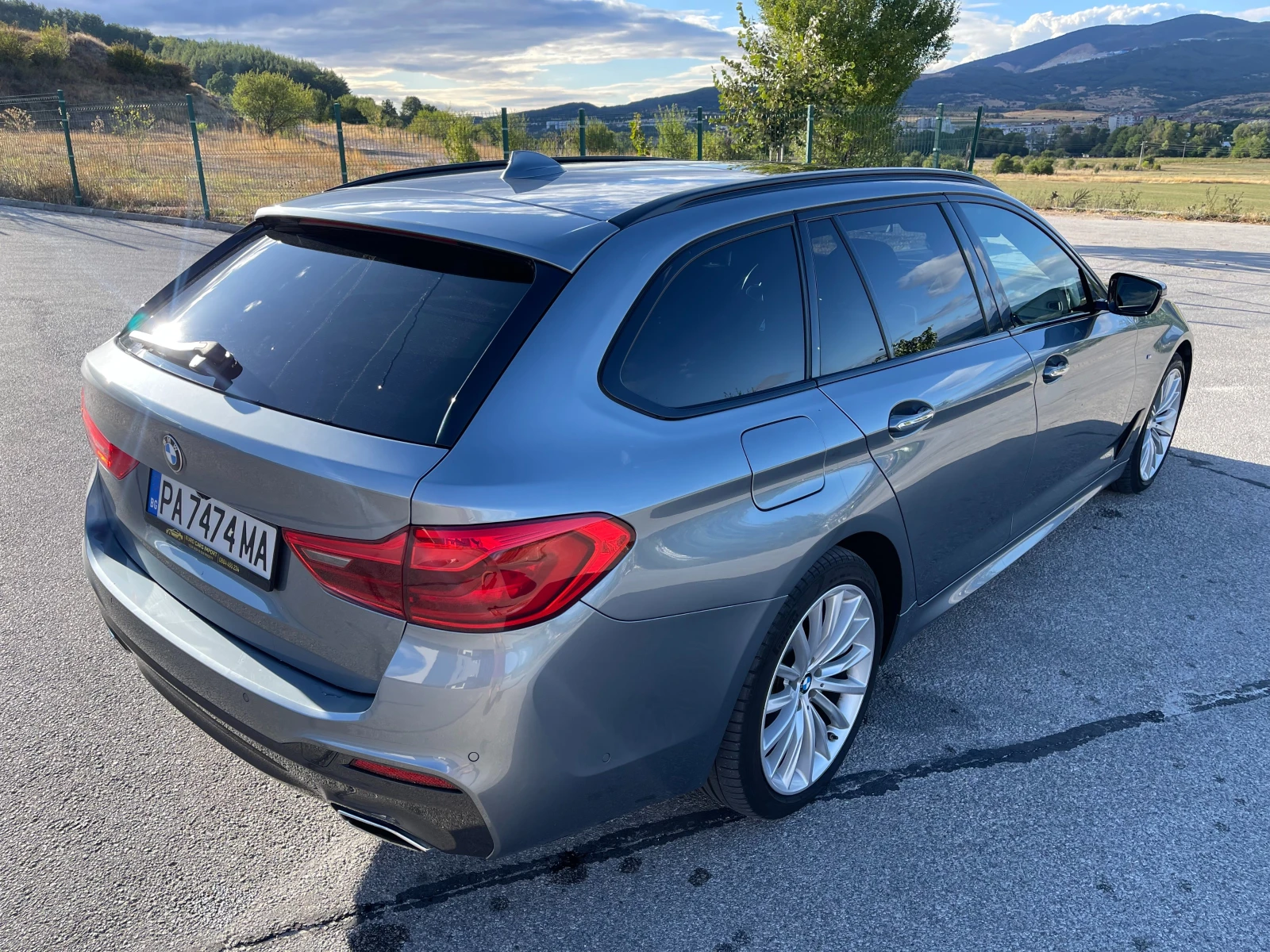 BMW 540 xDrive, снимка 5 - Автомобили и джипове - 53799532