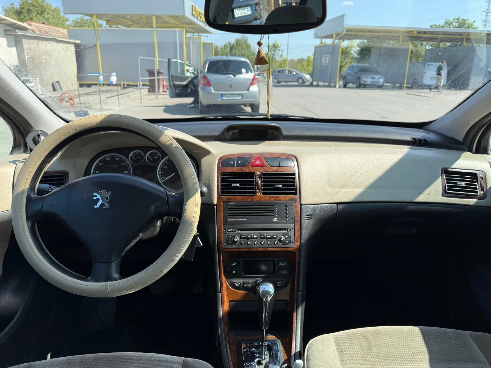 Peugeot 307 2.0i - изображение 6