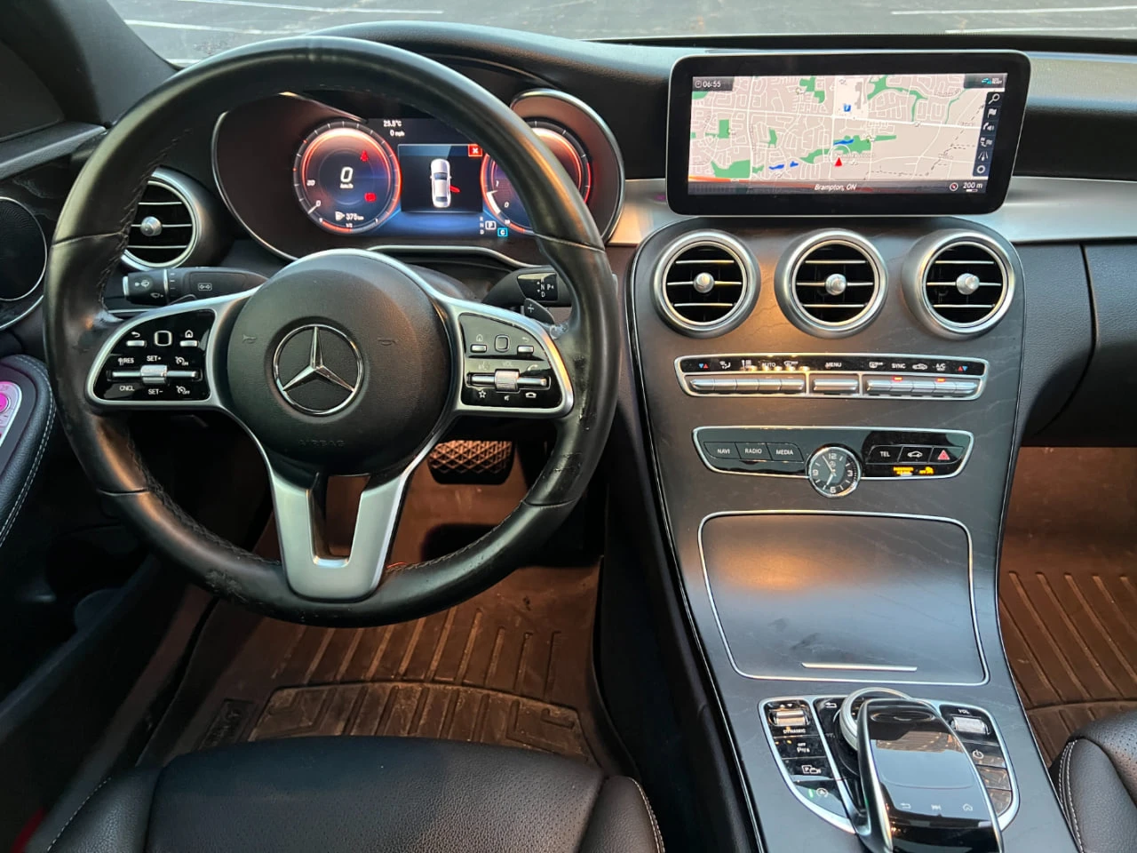 Mercedes-Benz C 300 * АВТО КРЕДИТ* ЦЕНА ДО БГ * CARFAX *  - изображение 7