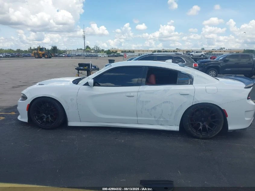 Dodge Charger 6.2L V-8 SUPERCHARGER, 707HP Rear Wheel Drive - изображение 7
