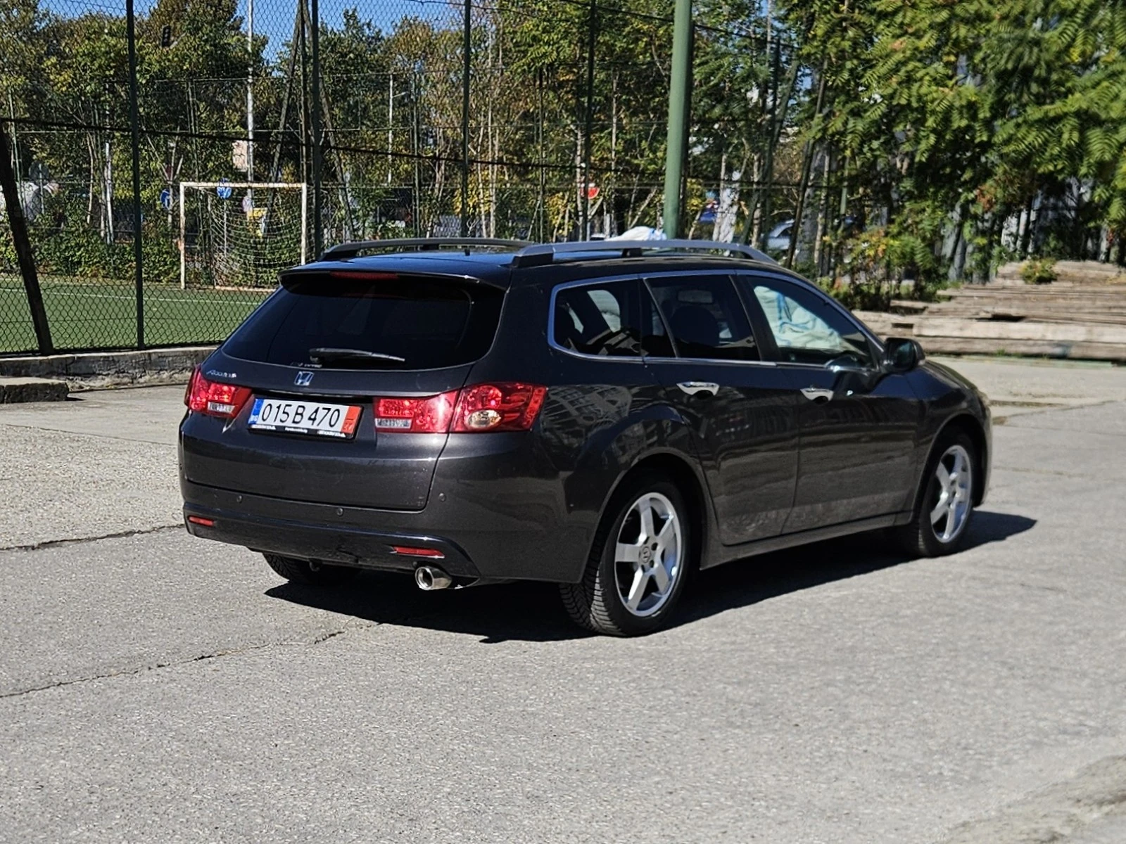 Honda Accord 2.0i-VTEC Executive Tourer - изображение 5