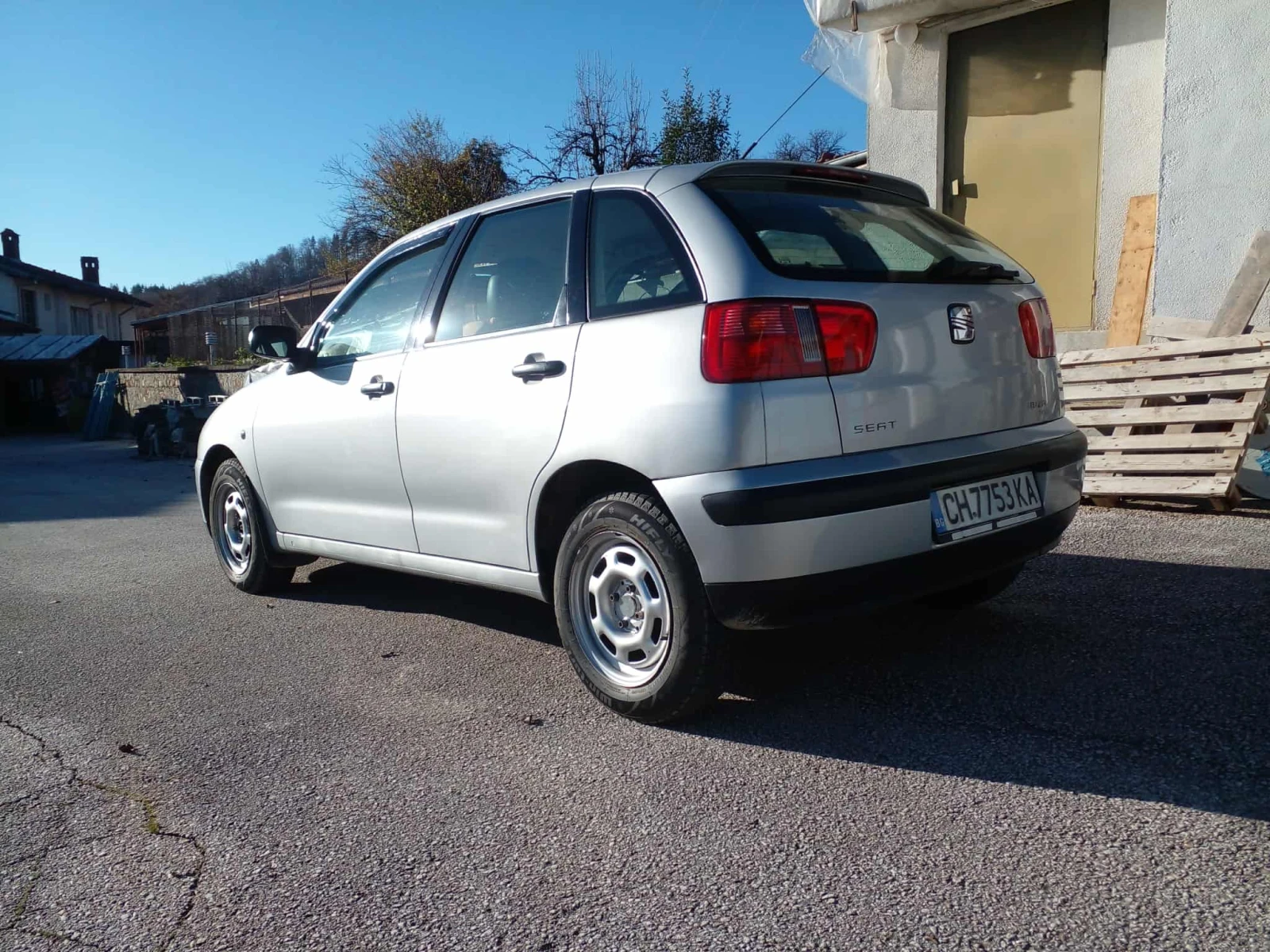 Seat Ibiza  - изображение 3